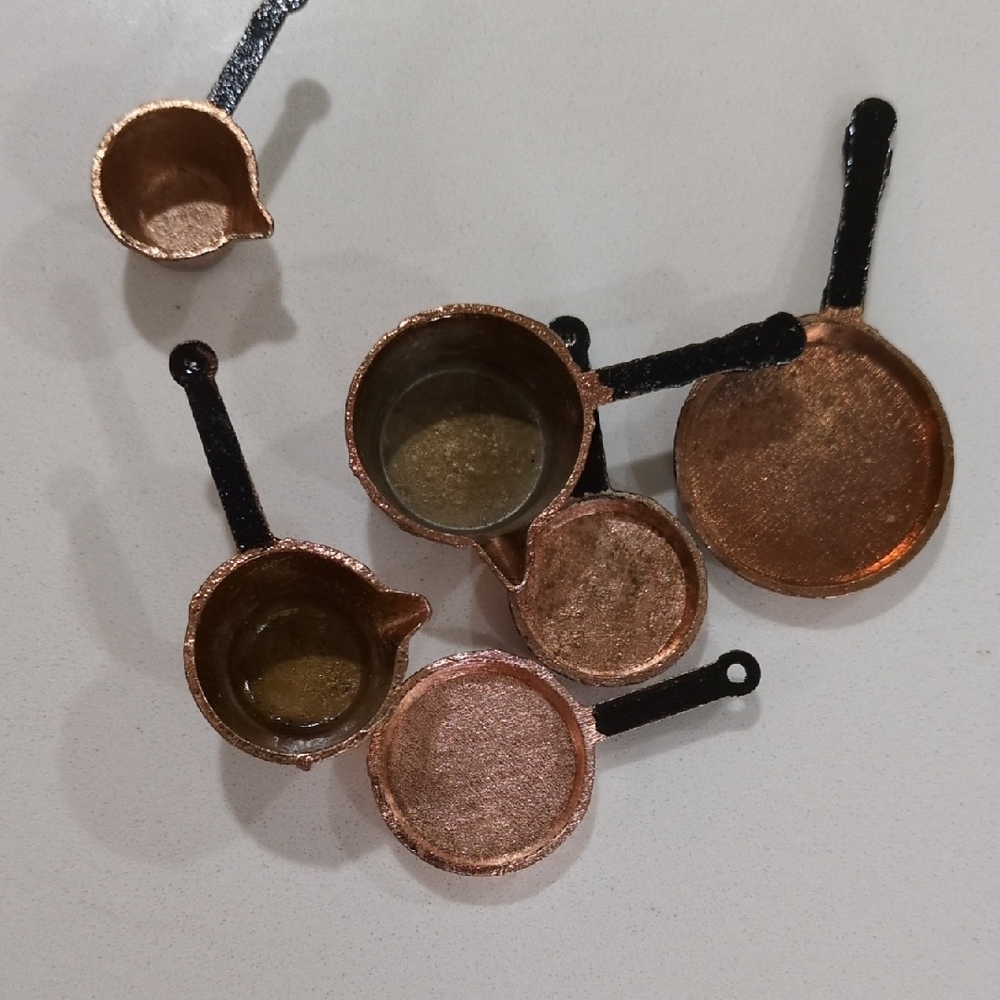 Copper Pot Set, For a Doll House Kitchen. - Picture 3 of 4